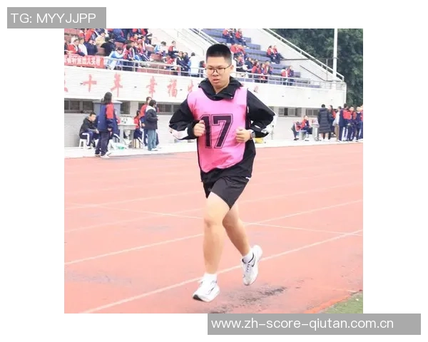 追逐梦想的绿茵场上全是爱与足球明星的青春故事
